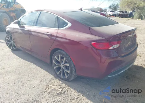 2015 Chrysler 200 C z USA, uszkodzony, nr VIN 1C3CCCCB8FN622249